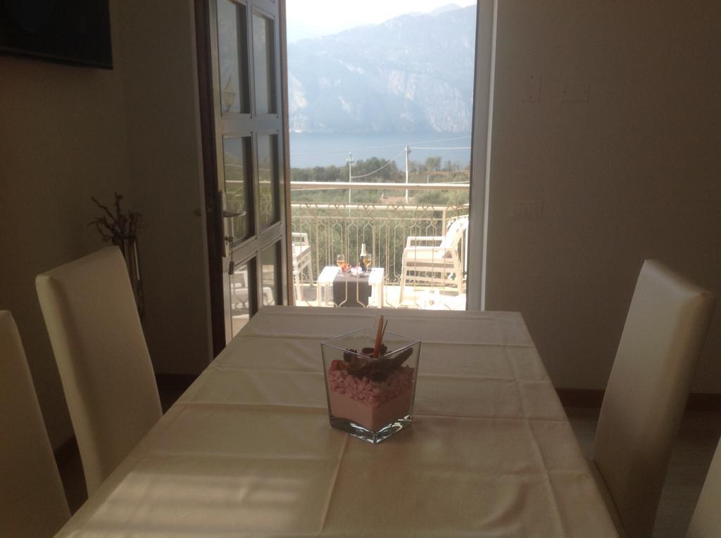 Villa Arianna Panoramic Apartments Malcesine Extérieur photo